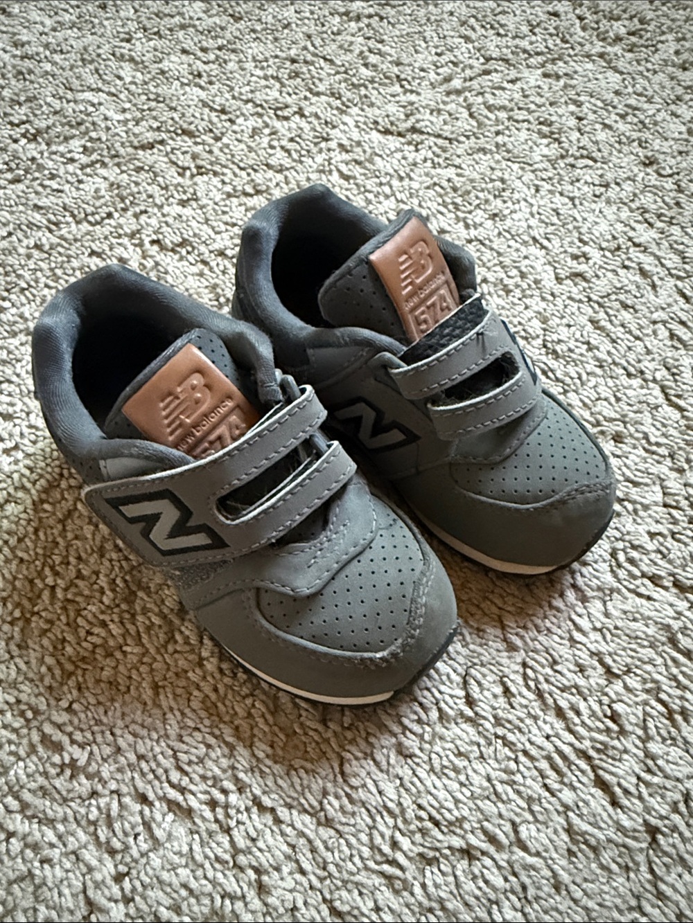 New Balance Kids Gray and Tan Velcro Sneakers